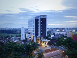 Exterior - Hotel Grandhika Setiabudi Medan (Medan)