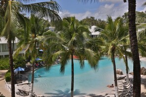 Beach/ocean view - The Beach Club Luxury Private Apartments (Palm Cove)