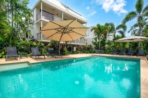 2 outdoor pools, open 8:00 AM to 8:00 PM, pool umbrellas, pool loungers - Tropical Reef Apartments Port Douglas (Port Douglas)