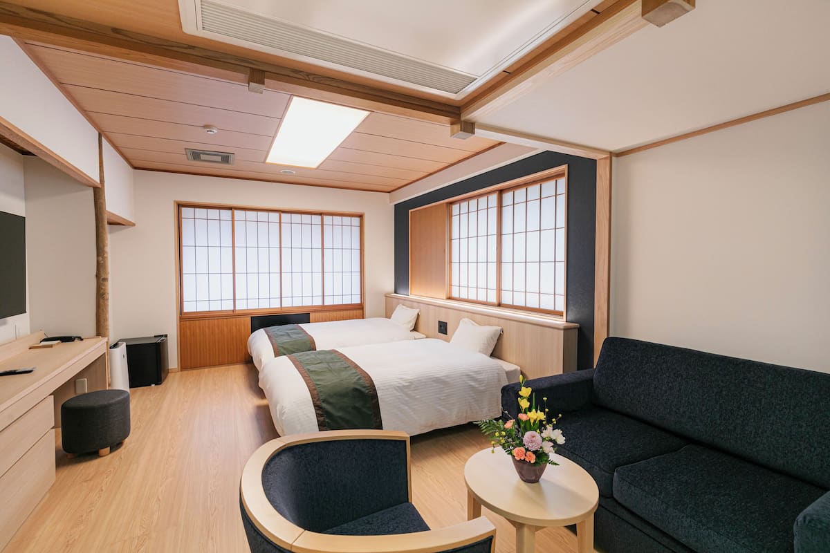 スーペリア ツインルーム | セーフティボックス (室内)、デスク、WiFi (無料)、ベッドシーツ