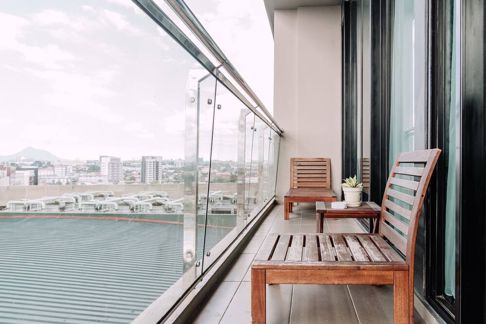 Imperial Suites Serviced Apartment