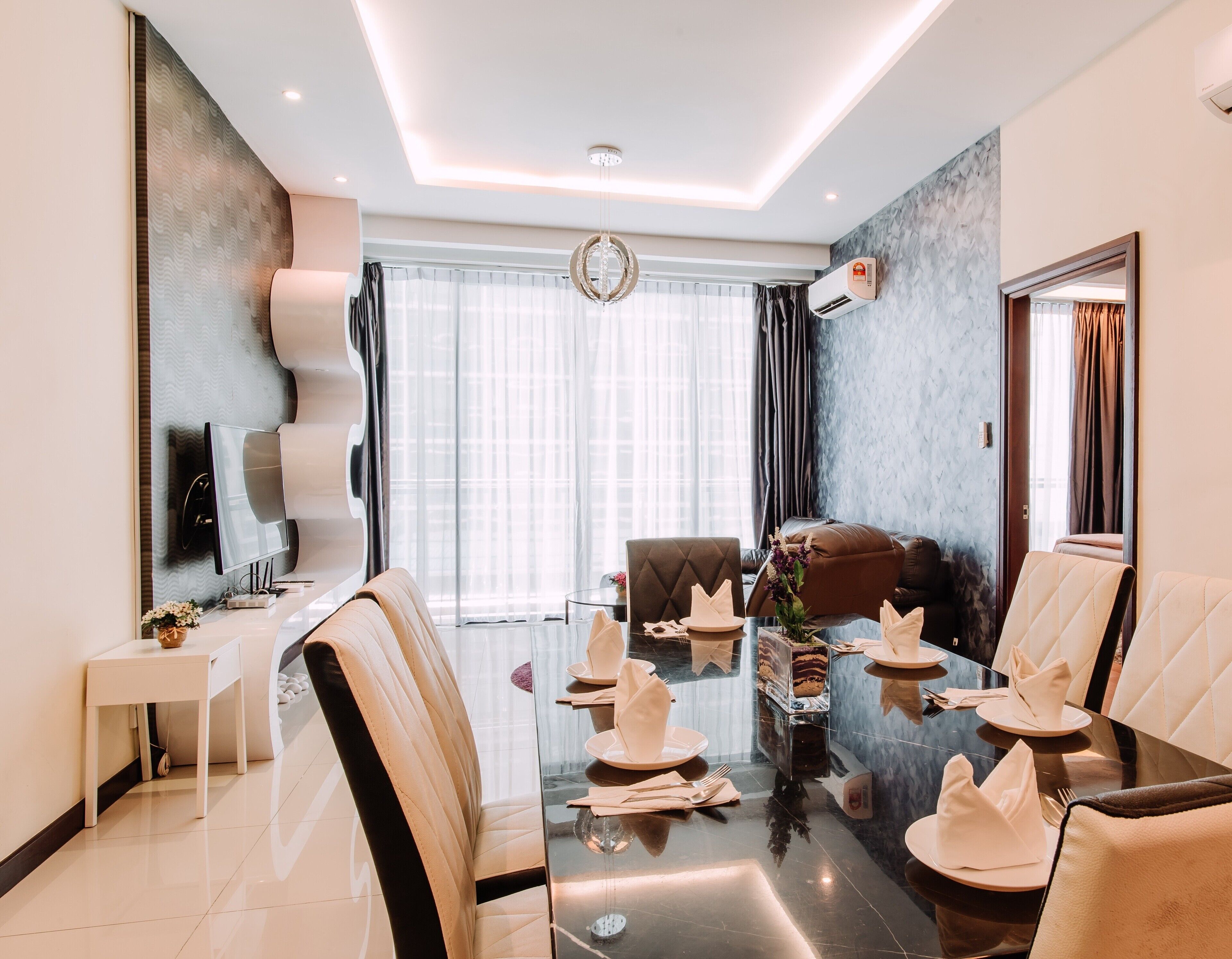 Appartement, 3 slaapkamers | Dineren op de kamer