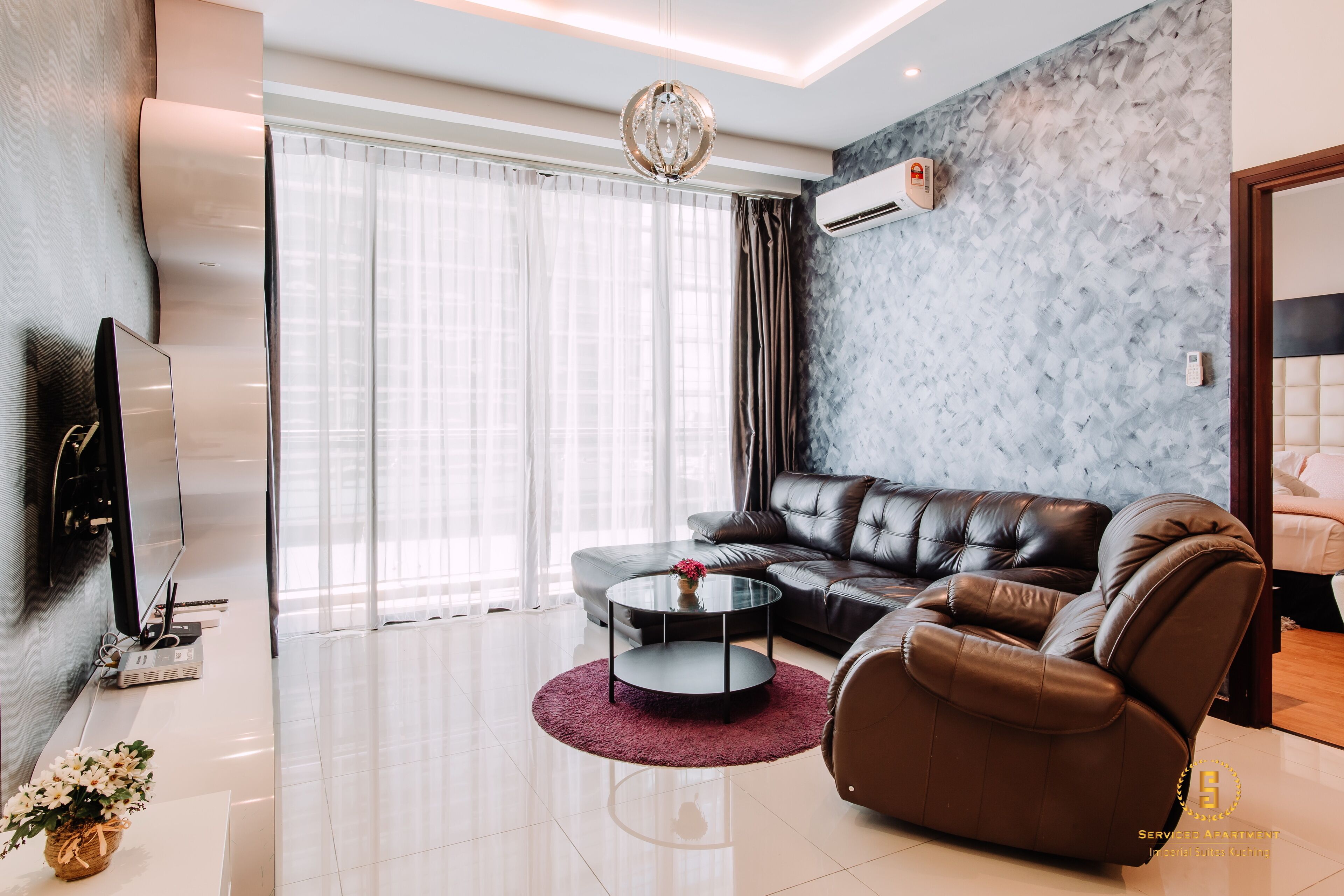 3 bedrooms apartment (imperial) | living area
