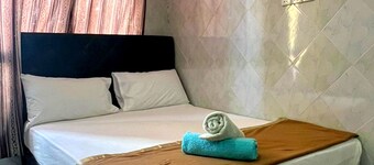Bukit Beruntung Business Hotel