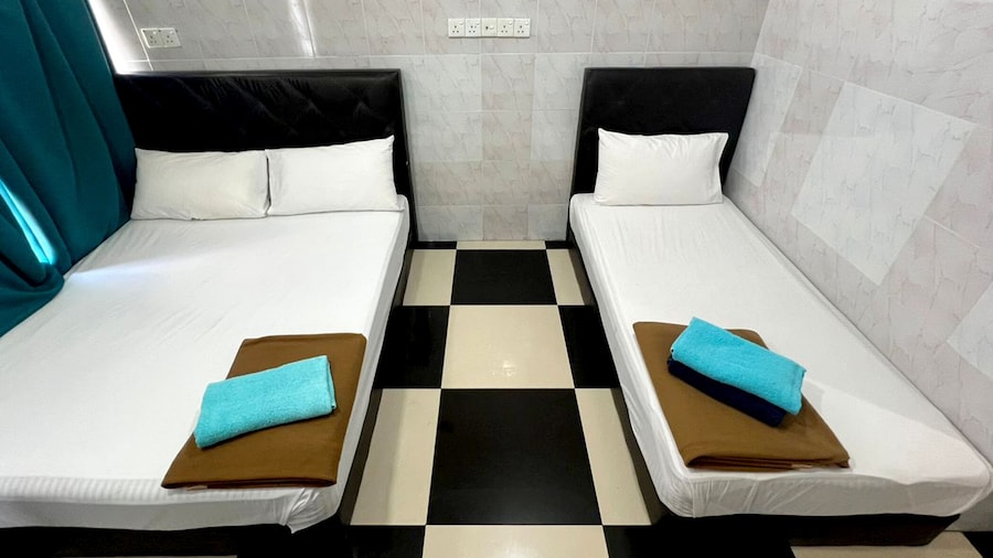 Bukit Beruntung Business Hotel