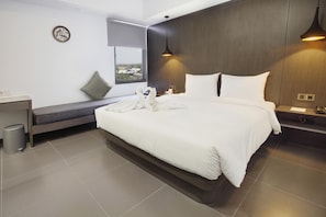 1 quarto, roupas de cama premium, cofres nos quartos, escrivaninha