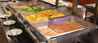 ホテル リバー金門 (浯江大飯店)