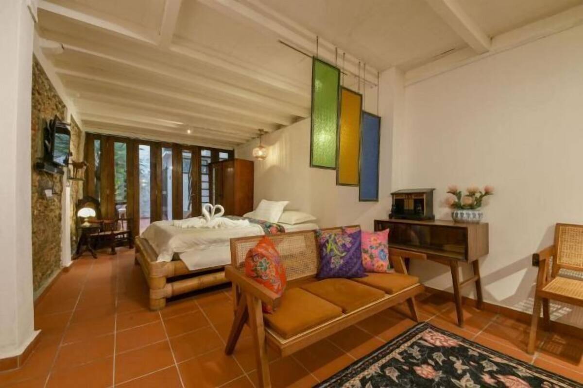 1 bedroom, free WiFi, bed sheets
