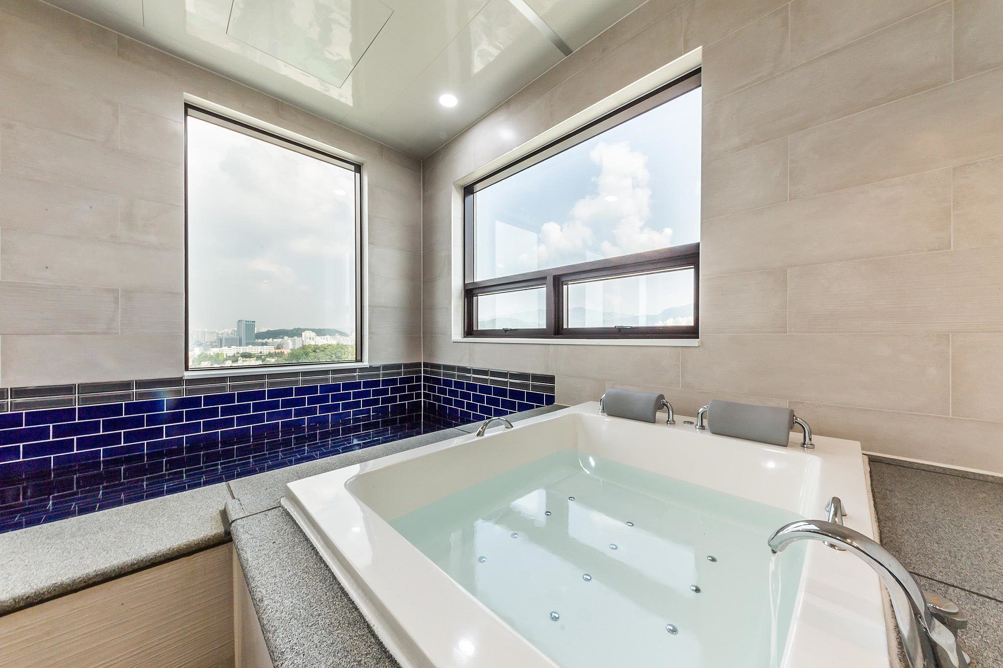 penthouse (b type) | bathroom amenities | free toiletries, hair dryer, slippers, towels
