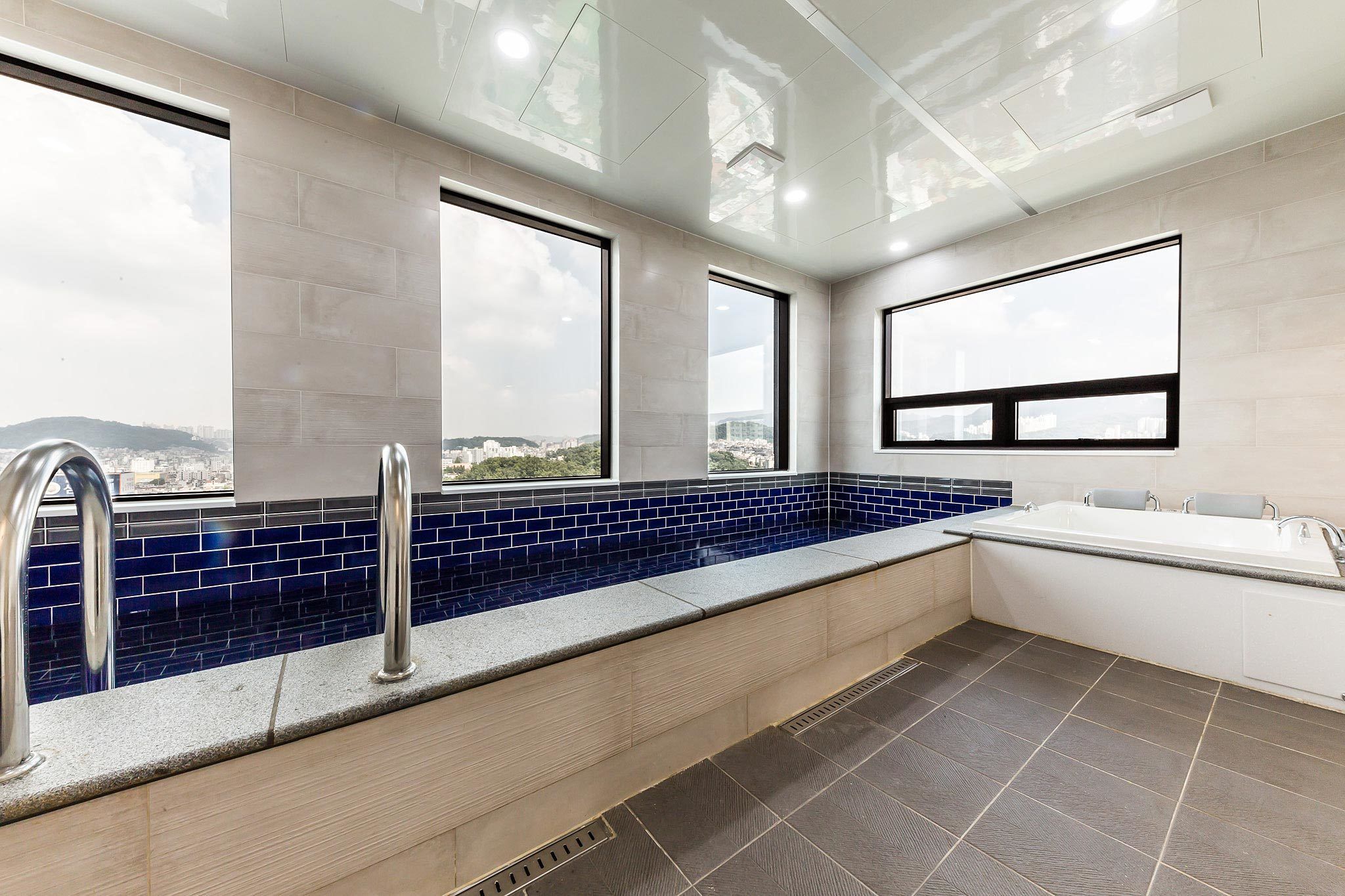 penthouse (b type) | bathroom amenities | free toiletries, hair dryer, slippers, towels