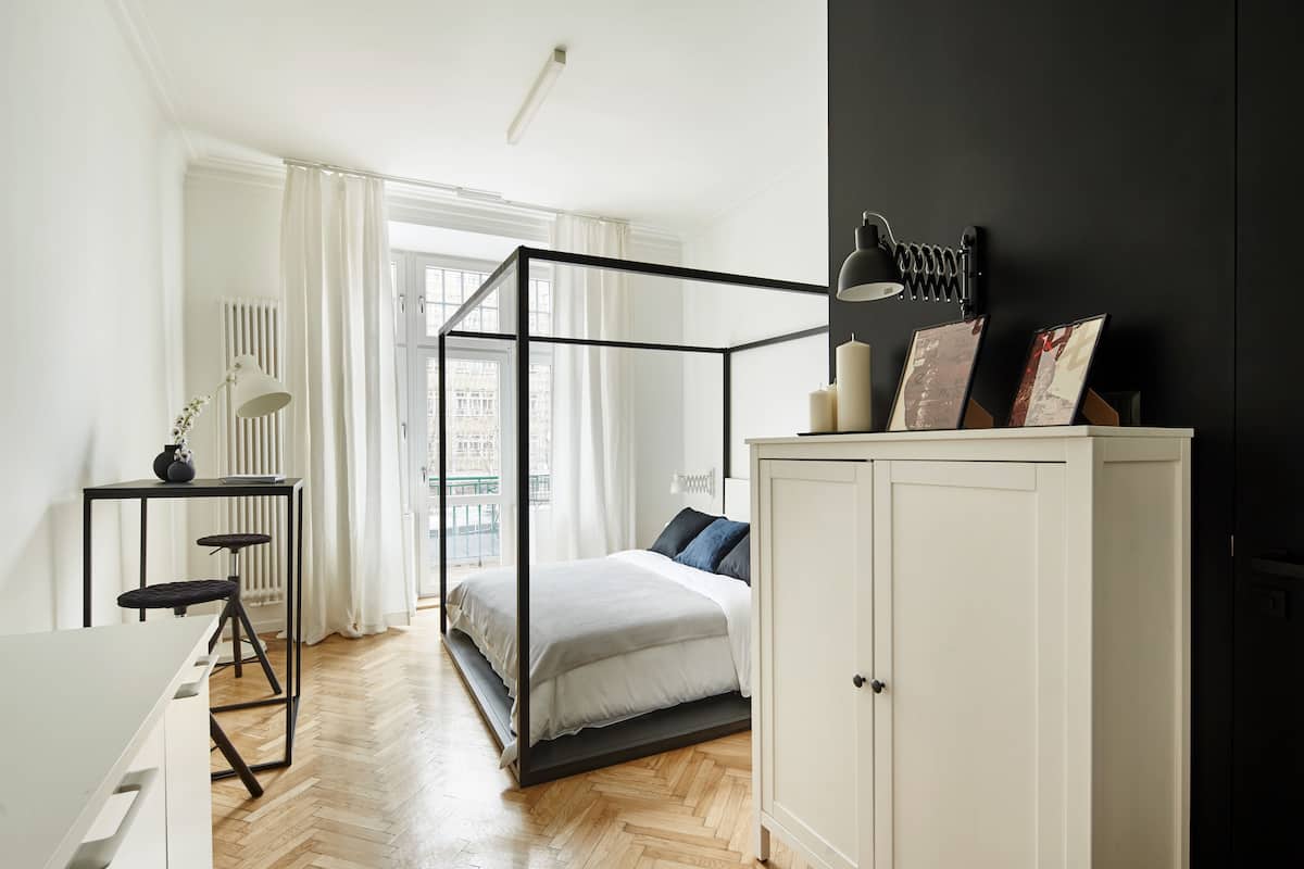 Superior Apartment | Iron/ironing board (on request), WiFi (free), individually decorated