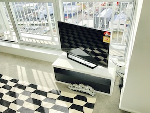 Apartment, 2 Bedrooms, Harbor View | Living area | Flat-screen TV