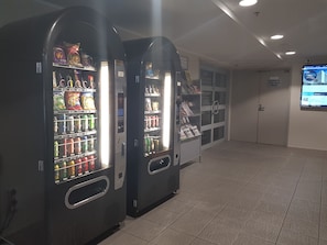 Vending machine
