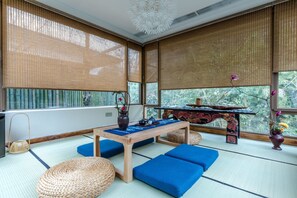 Design Room, Hot Tub | Room amenity - Sukham Advesa Emei (Leshan)