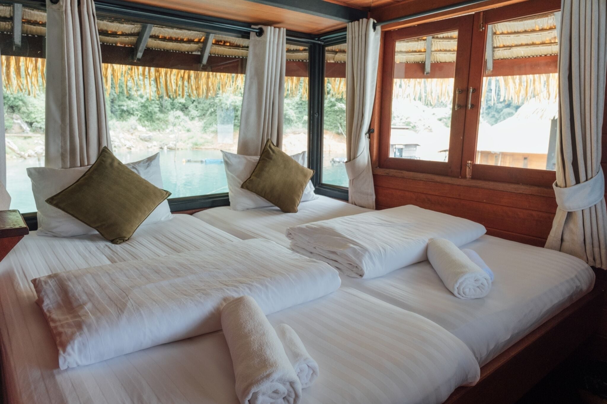 family quadruple room, 2 bedrooms, non smoking, lake view | premium bedding, minibar, in-room safe, individually decorated