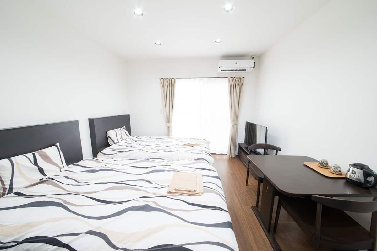 Blackout curtains, free WiFi, bed sheets