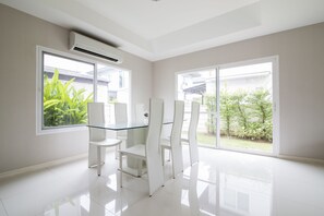 Lobby - Maximum Land & House with WiFi (Udon Thani)