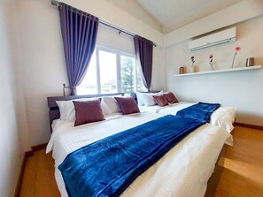 Two-Bedrooms House | 2 bedrooms, desk, blackout drapes, free WiFi