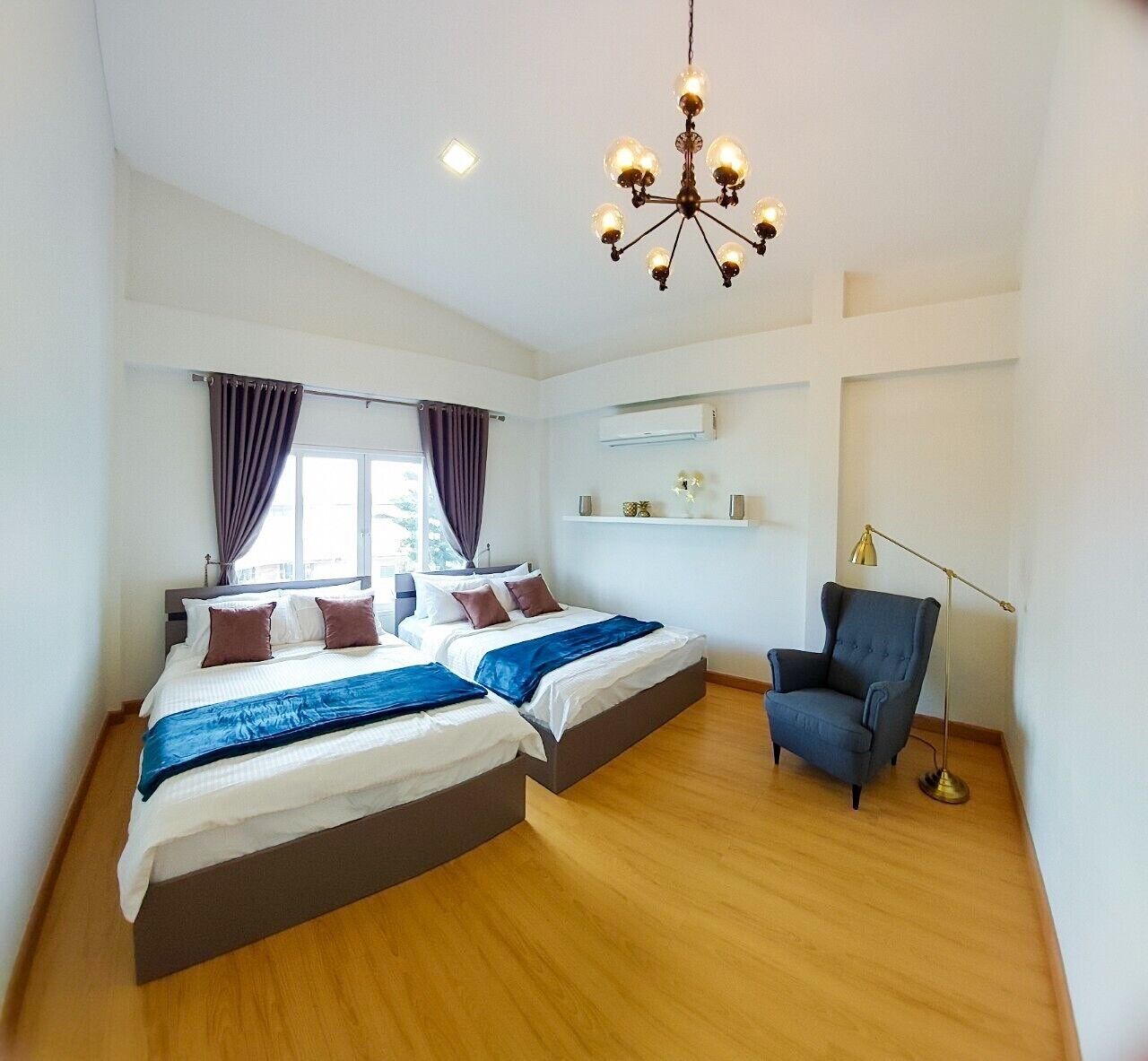 Two-Bedrooms House | 2 개의 침실, 책상, 암막 커튼, 무료 WiFi