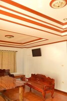 独立别墅, 5 间卧室 | 办公桌、床单