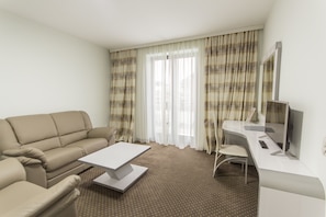 Family Suite | Living area