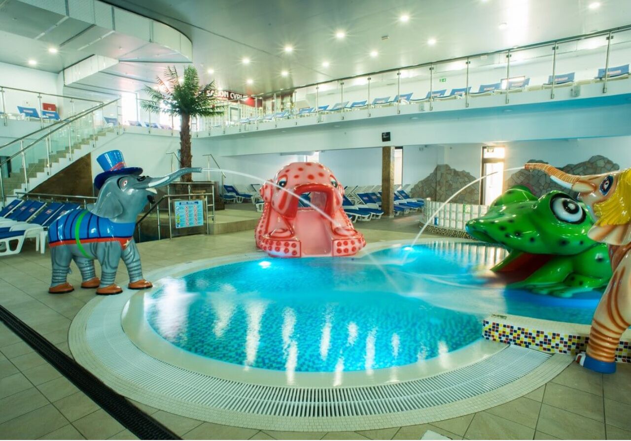 2 indoor pools, seasonal outdoor pool, pool umbrellas, pool loungers