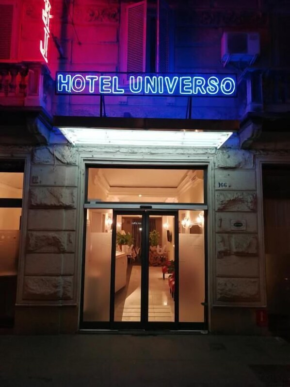 Exterior - HOTEL UNIVERSO (Turin)