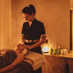 Sauna, trattamenti per il corpo, scrub corpo, trattamenti per il viso