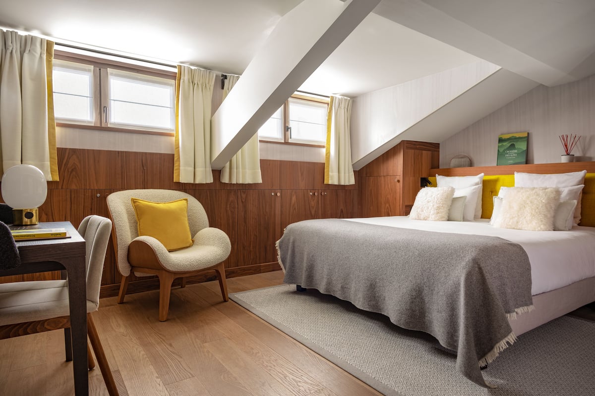 Comfort kamer, 1 queensize bed | 1 slaapkamer, luxe beddengoed, een minibar, een kluis op de kamer