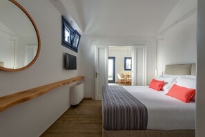 1 bedroom, premium bedding, in-room safe, desk - Sea Dream Luxury Home (Santorini)