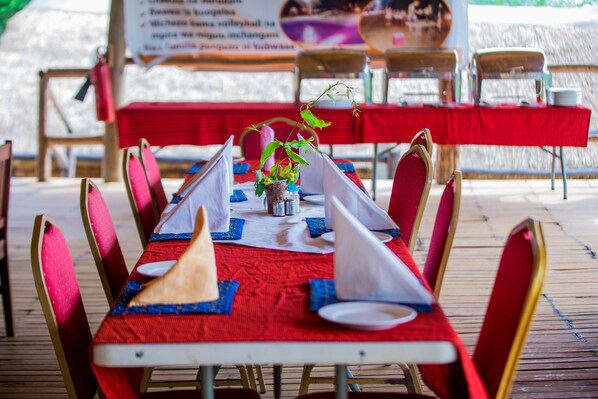 Breakfast buffet - Mabata Makali Lodge & Campsite (Idodi)