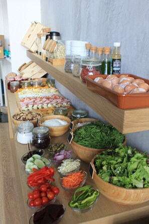 Buffet - Qbic City Hotel (Larnaca)