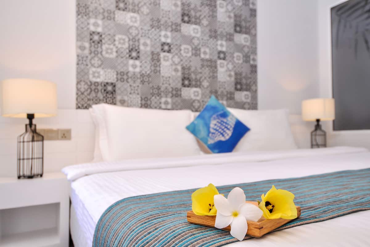 Standard Room (Excludes Window Access) | In-room safe, desk, laptop workspace, iron/ironing board