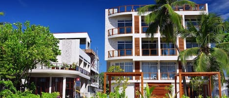 EntrĂ©e de lâhĂ©bergement