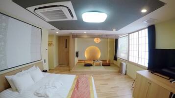 Traditional Suite