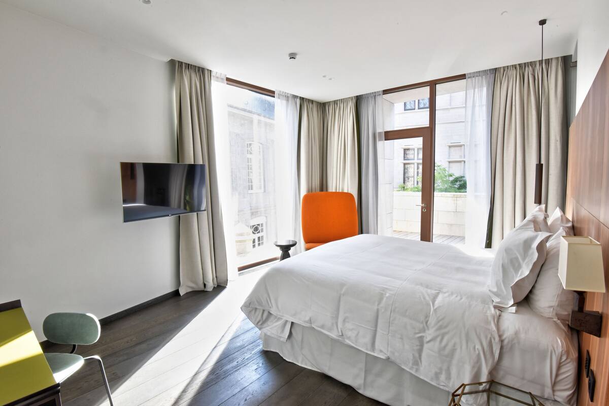 Phòng đôi Executive, hiên | Bộ đồ giường cao cấp, minibar, két bảo mật tại phòng, bàn