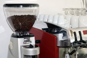 Coffee service - Hotel Kapital (Maputo)