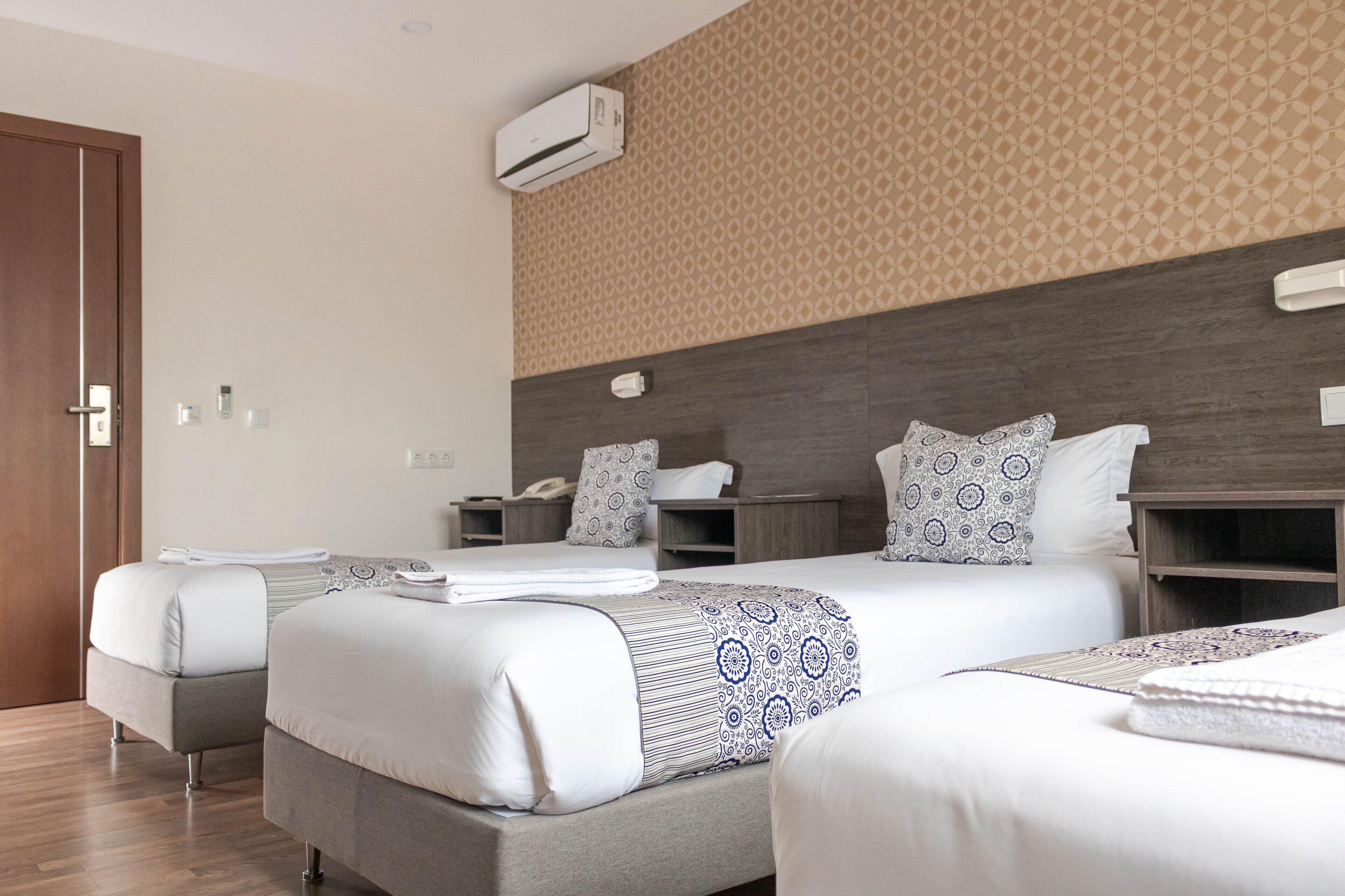 standard triple room | terrace/patio