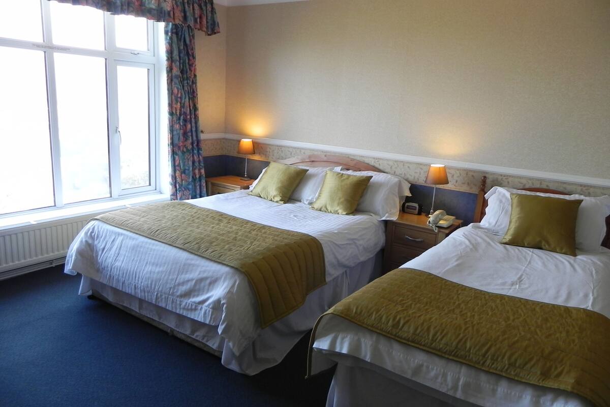 Family Room | Rollaway beds (surcharge), WiFi (free)