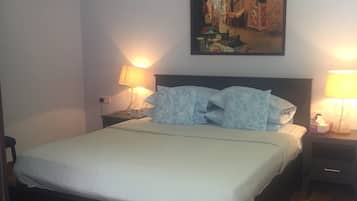 Double Room (Blue) | Bathroom