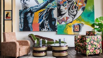 Bar lounge