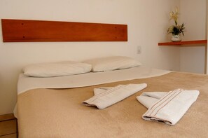 Minibar, Wi-Fi gratuit, draps fournis