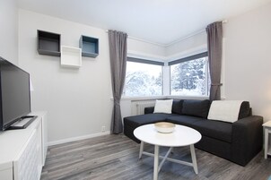 Superior-herbergi með tvíbreiðu rúmi | Hljóðeinangrun, ókeypis þráðlaus nettenging, rúmföt