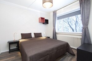 Soundproofing, free WiFi, bed sheets - Nordurey Guesthouse (Reykjavik)