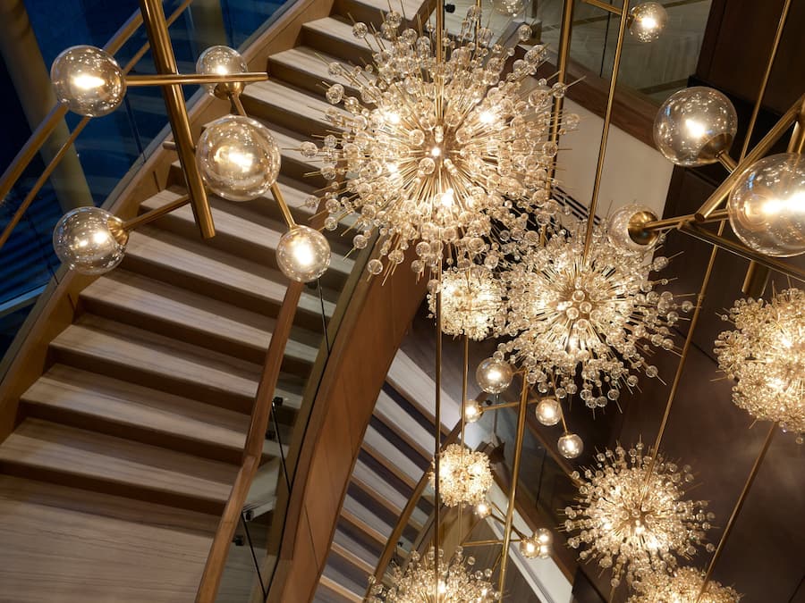 2 barer/lounger og sportsbar