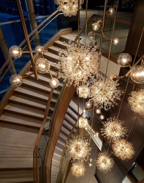 2 bares o lounges, bar deportivo