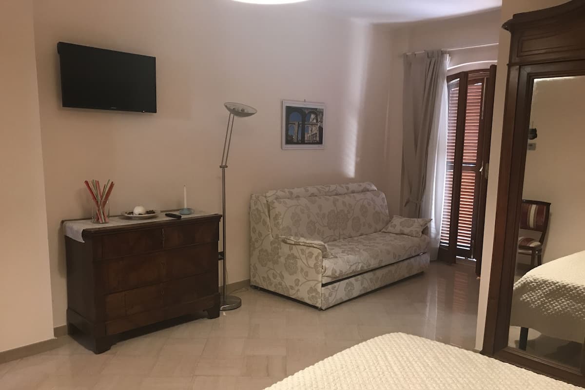 Chambre quadruple | 1 chambre, système d’insonorisation, fer et planche à repasser