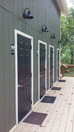 Bathroom - Carolina River Ranch (Franklin)