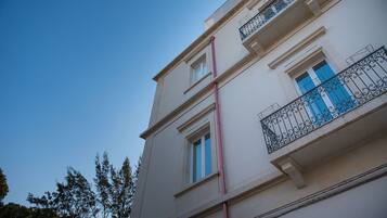 Facciata della struttura