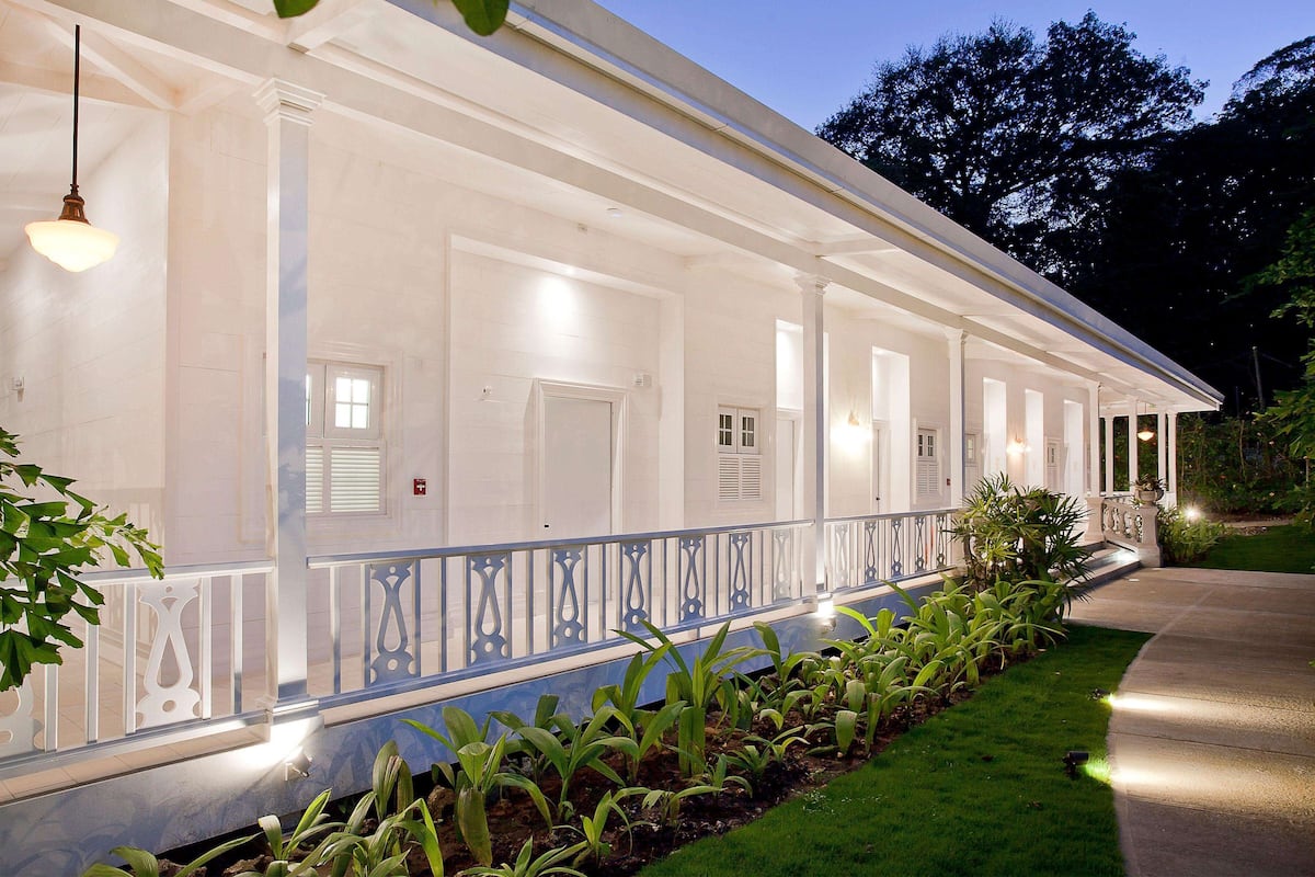 Pavlova Suites